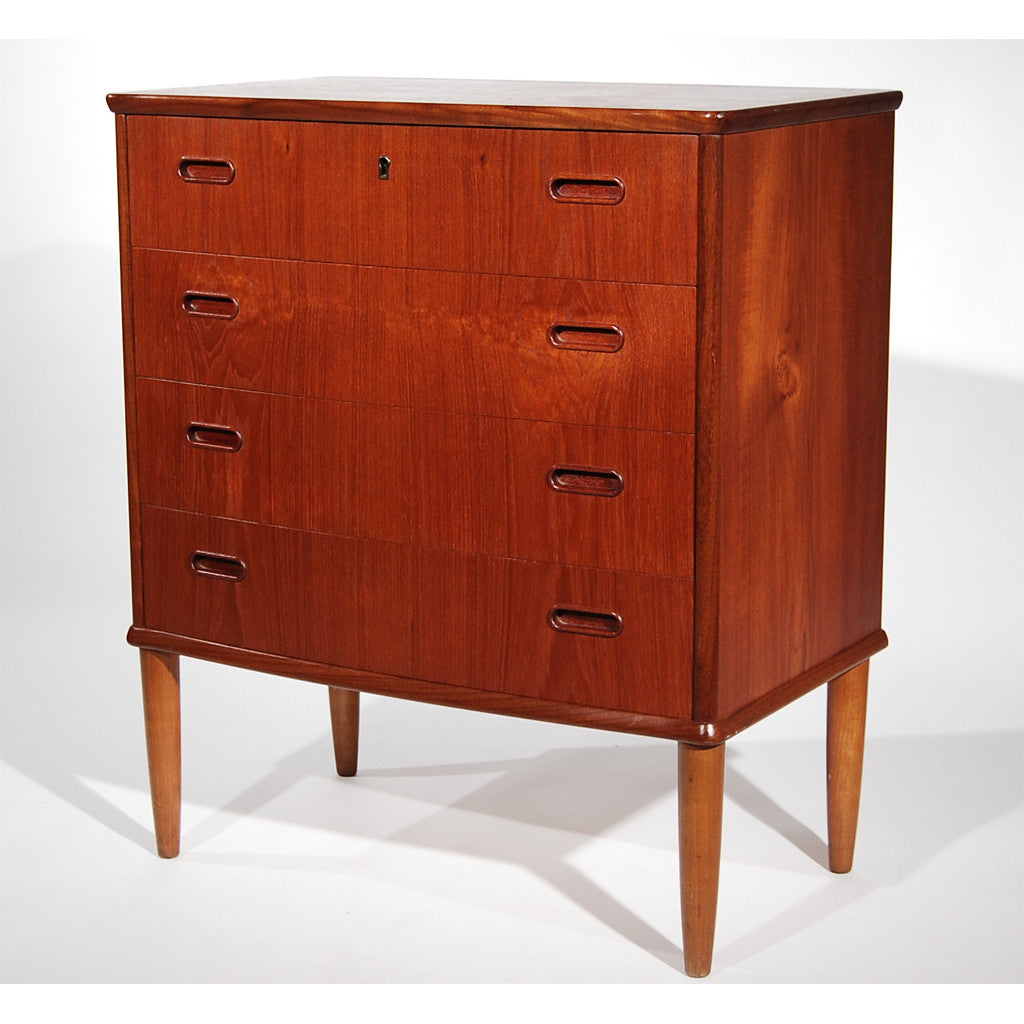 Danish Keylock Dresser With Flushed Handles