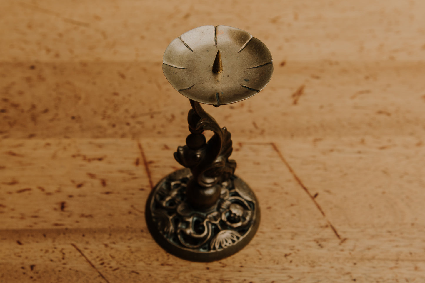 Decor Fish Candleholder
