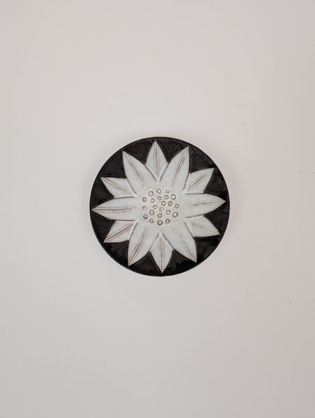 Anna Lisa Thomson for Upsala Ekeby Swedish Pottery Bowl or Dish, Circa 1950s