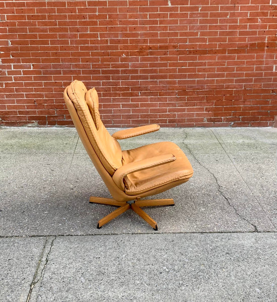 Danish Buffalo Leather Adjustable Armchair by M&S Mobler, 1960s