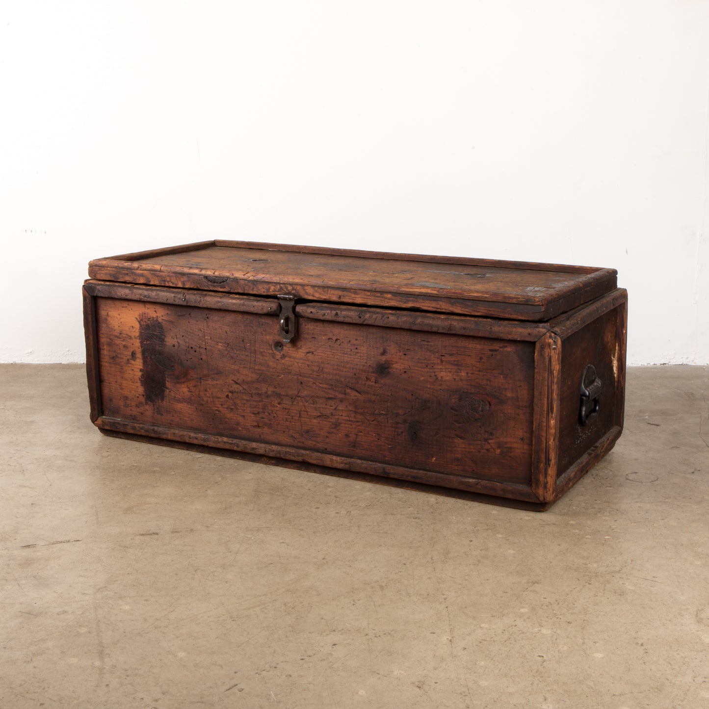 Early 20th Century  Wooden box