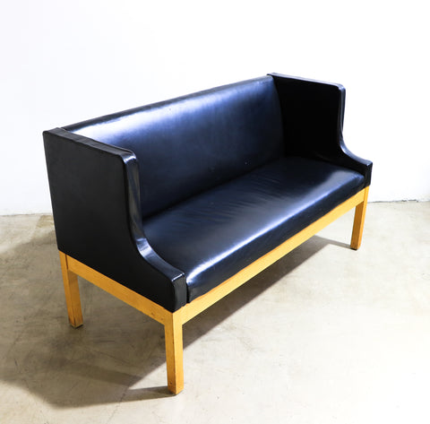 Leather Bound Church Pue Style Bench