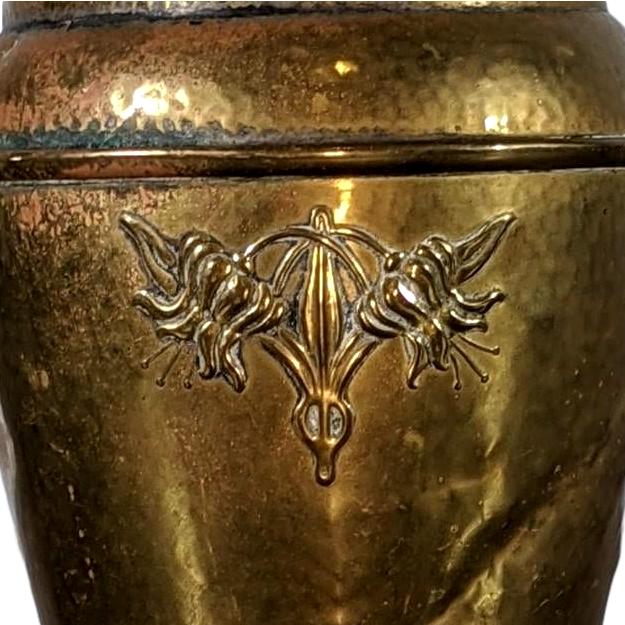 Brass Antique Vase With Pairs of Flower