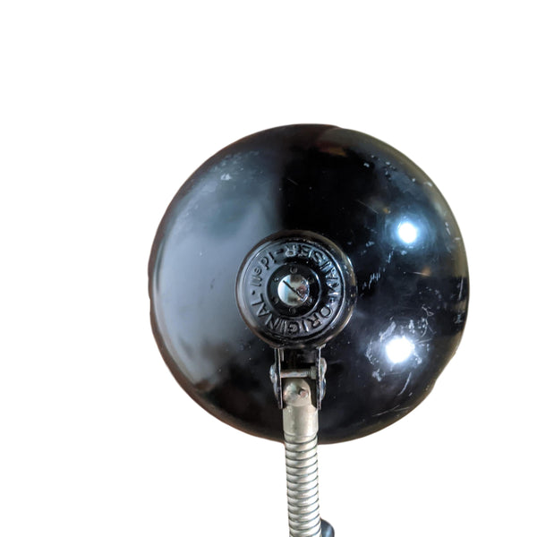 Kaiser iDell Model 6740 Table Lamp by Christian Dell